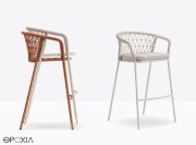 Tabourets empilables outdoor