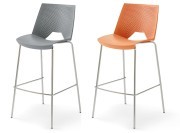 Tabouret C07 pieds droits empilable par 5