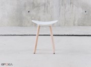 Tabouret bas Coma Wood, assise polypro