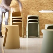 Tabourets empilables Handy