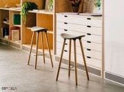 Tabouret Coma Wood, assise polypro