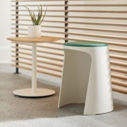 Tabouret plastique placet d'assise rembourré Handy