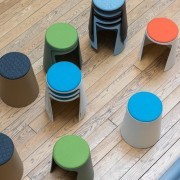 Tabourets design et colorés Handy