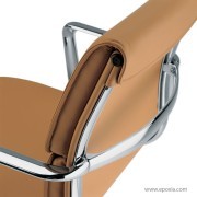 Détail dossier fauteuil en cuir Una executive