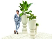 Grands pots outdoor collection Suave par Vondom, version laquée
