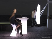 Mange-debout lumineux extérieur Noma blanc