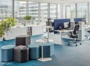 Poufs Bazalto dans openspace